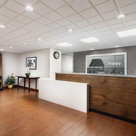 Hampton Inn Naples-Central Εξωτερικό φωτογραφία