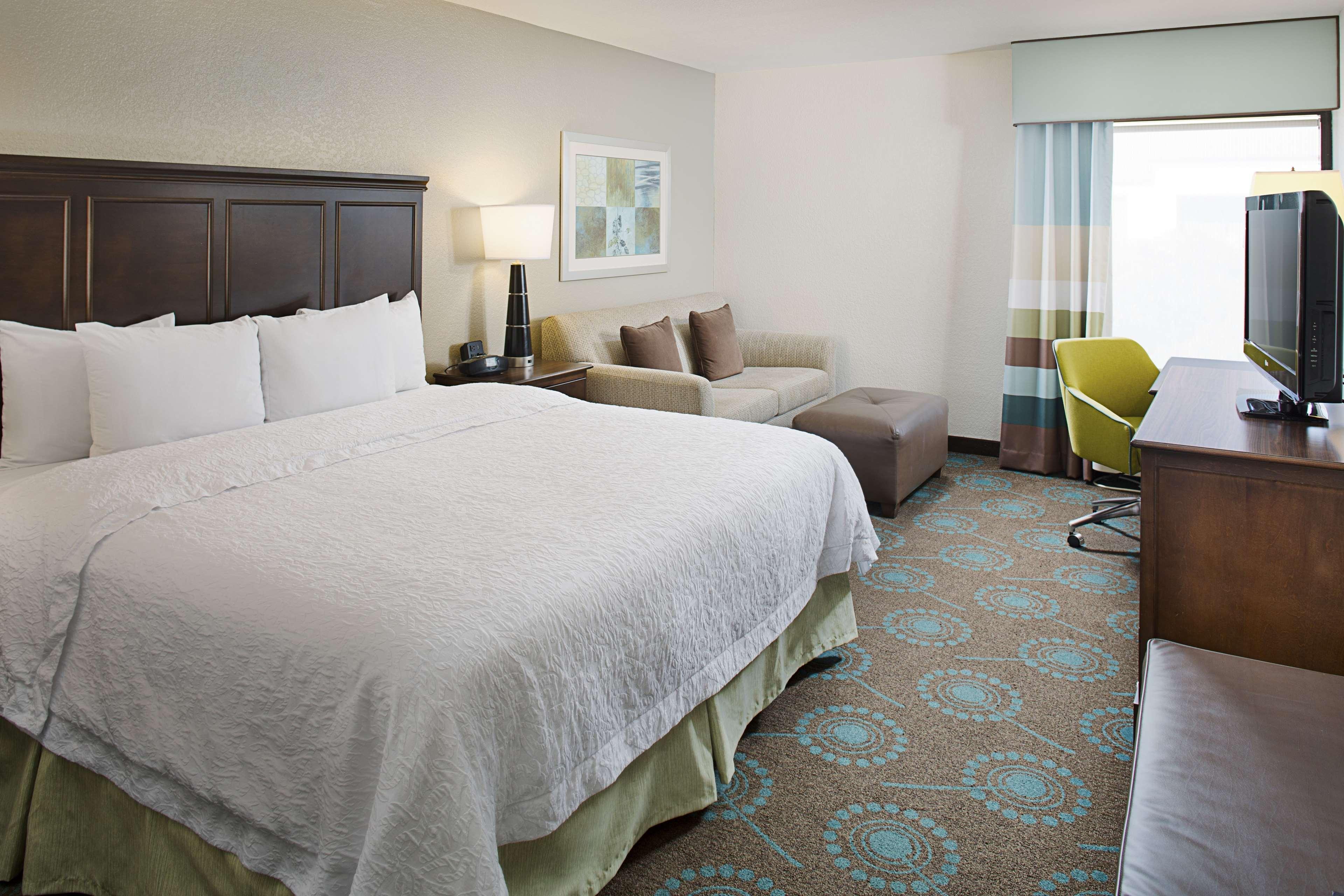 Hampton Inn Naples-Central Εξωτερικό φωτογραφία