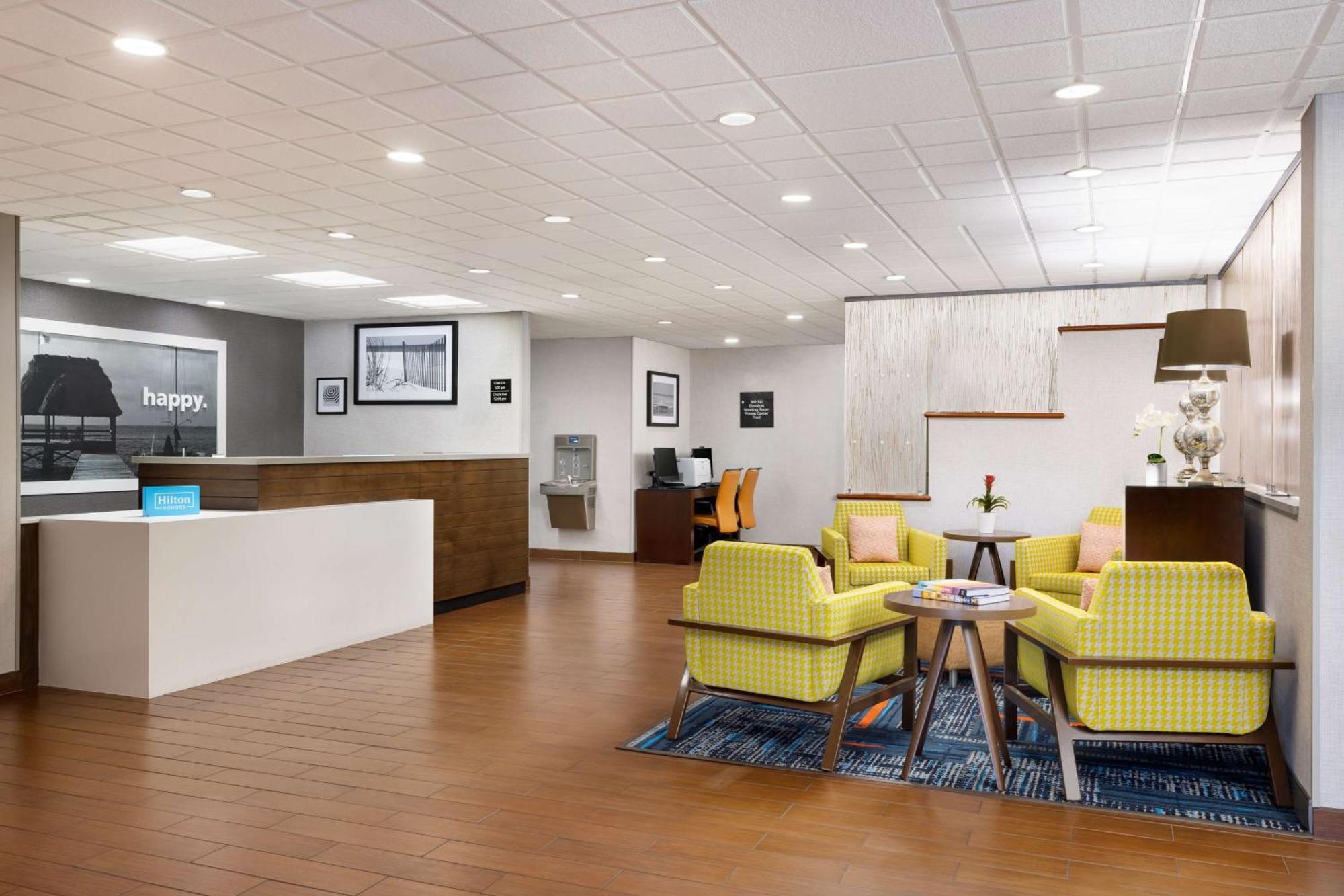 Hampton Inn Naples-Central Εξωτερικό φωτογραφία